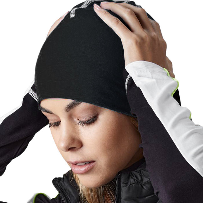 Black-White - Side - Beechfield Unisex Hemsedal Cotton Beanie
