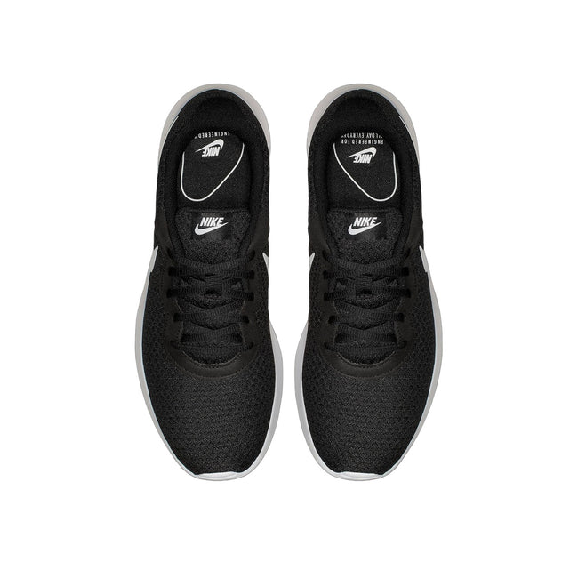 Black-White - Close up - Nike Mens Tanjun Trainers