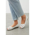 White - Lifestyle - Good For The Sole Womens-Ladies Layla Woven Leather Pumps