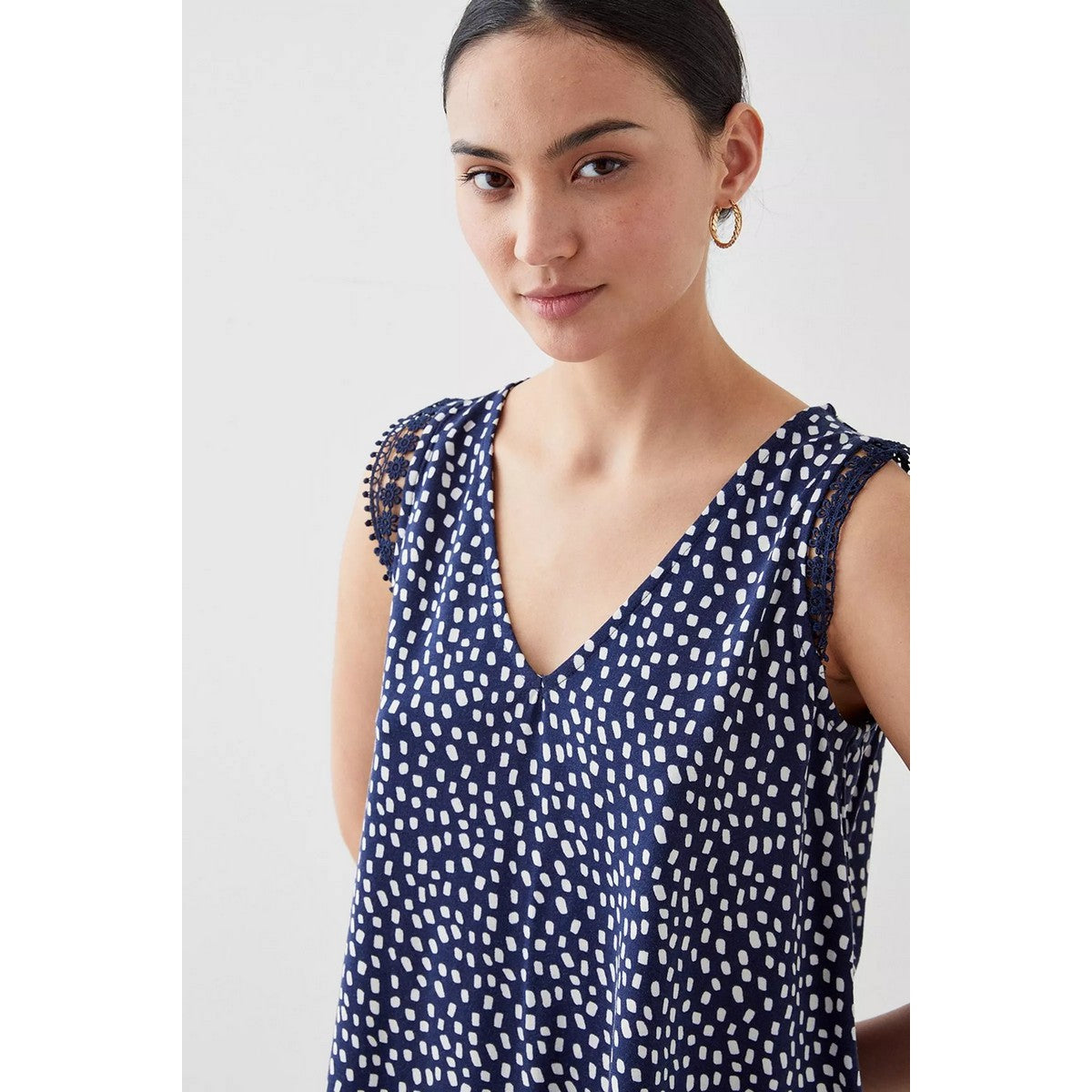 Navy - Side - Dorothy Perkins Womens-Ladies Printed Lace Detail Petite Top