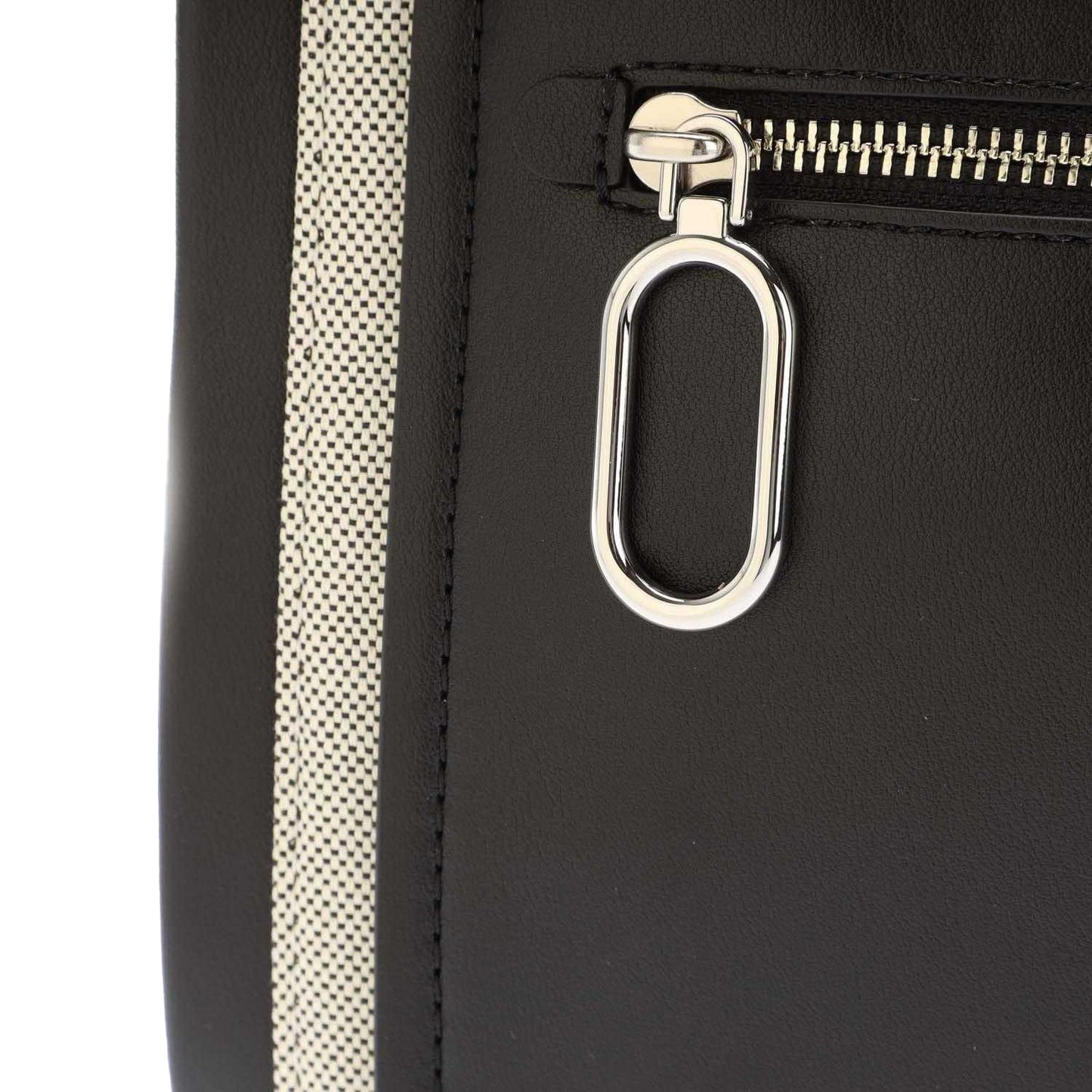 Black - Pack Shot - DKNY Nala Hobo Shoulder Bag