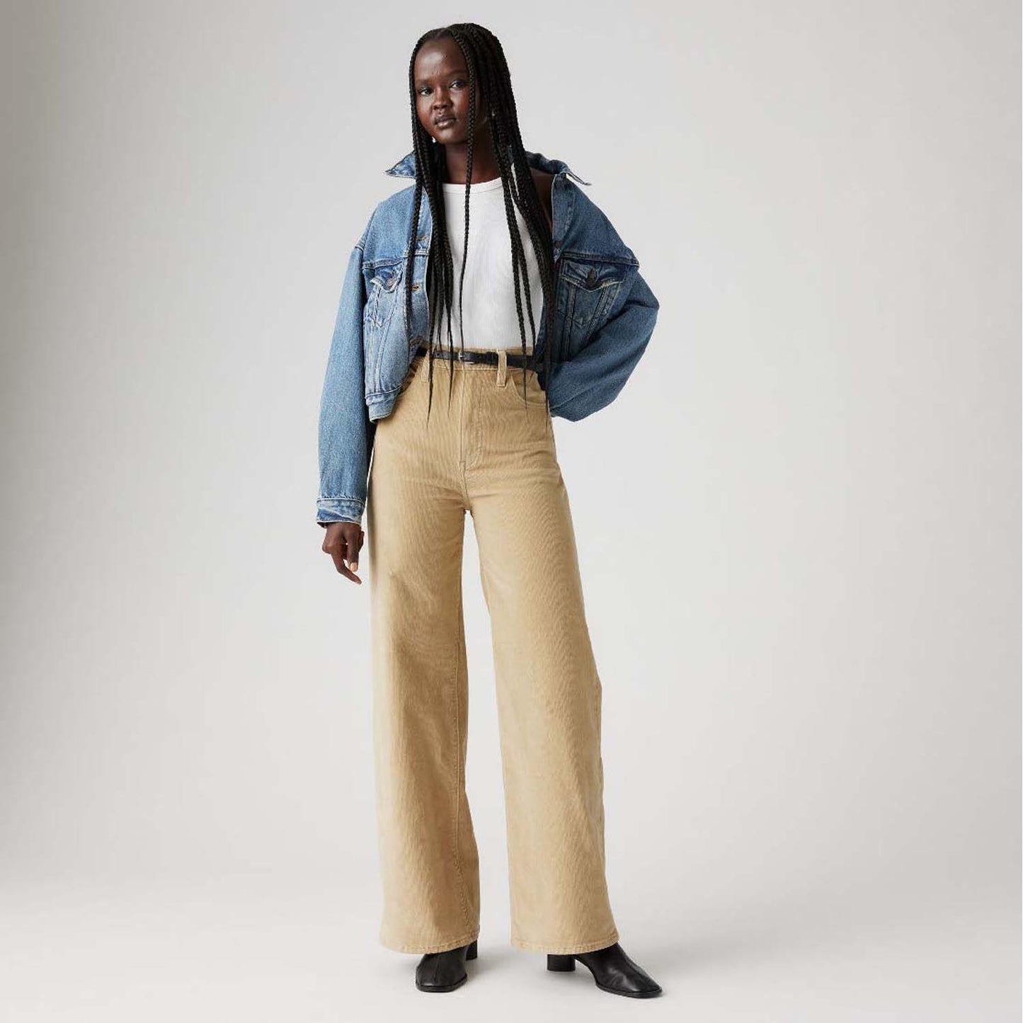 Beige - Close up - Levis Womens-Ladies Ribcage Wide Leg Trousers