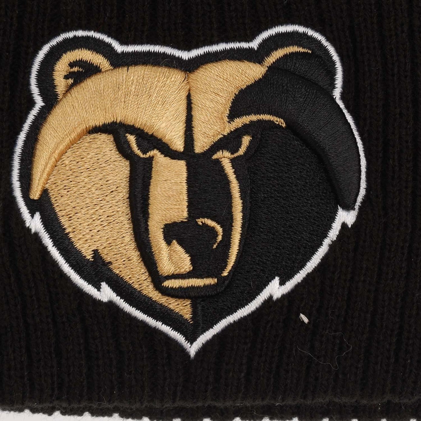 Black - Side - New Era Unisex Adult Memphis Grizzlies NBA Knitted Beanie