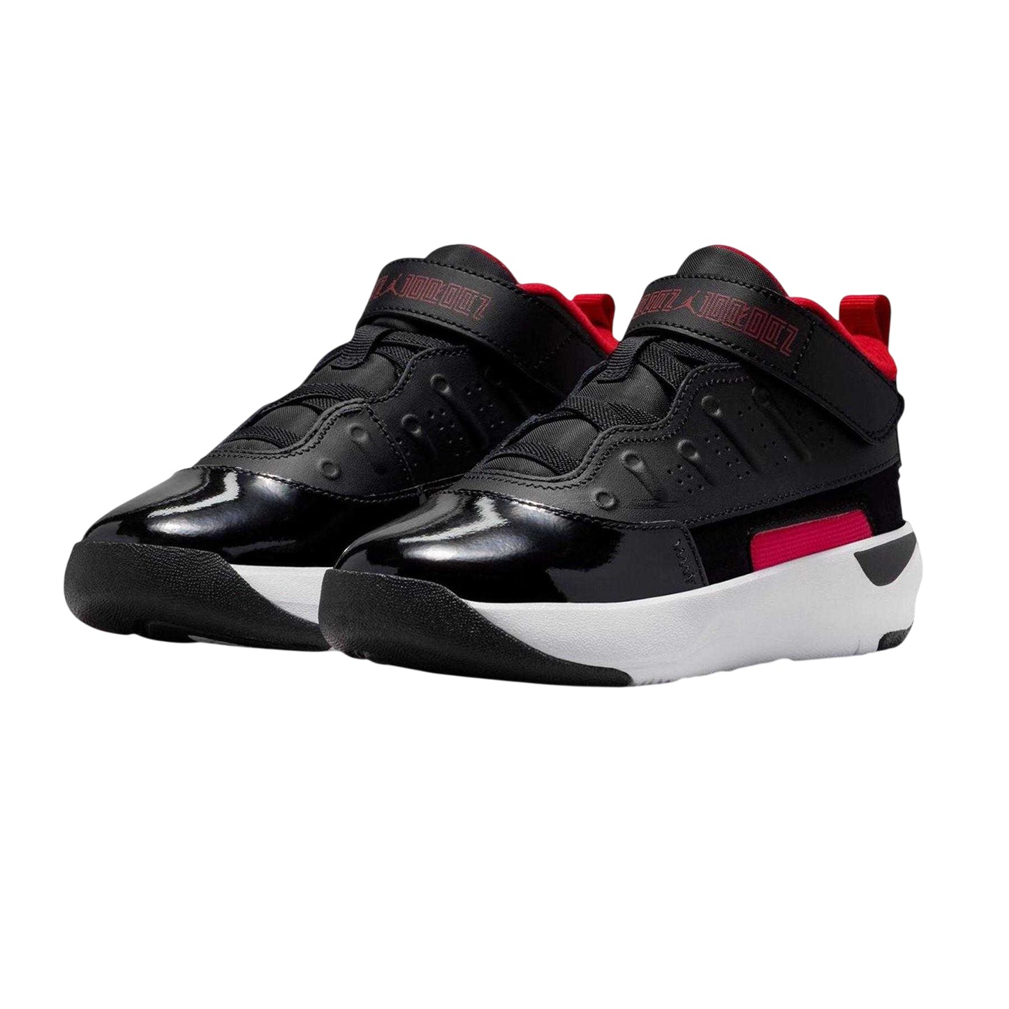 Black-Red - Pack Shot - Nike Childrens-Kids Air Jordan Max Aura 7 Leather Basketball Shoes