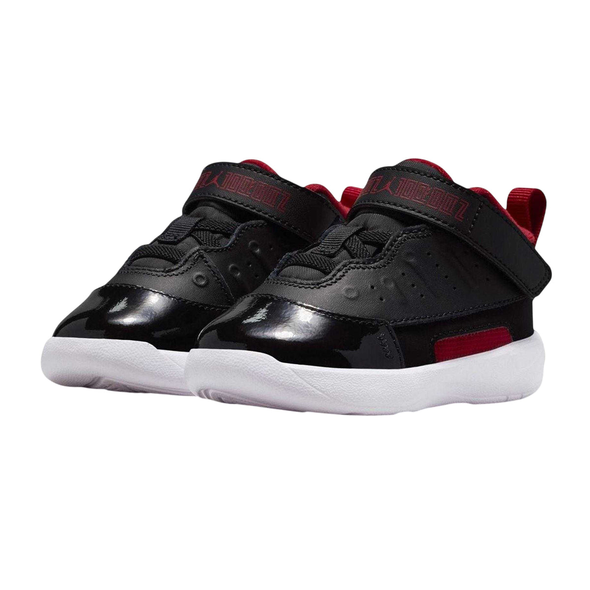 Black-Red - Pack Shot - Nike Childrens-Kids Air Jordan Max Aura 7 Leather Trainers