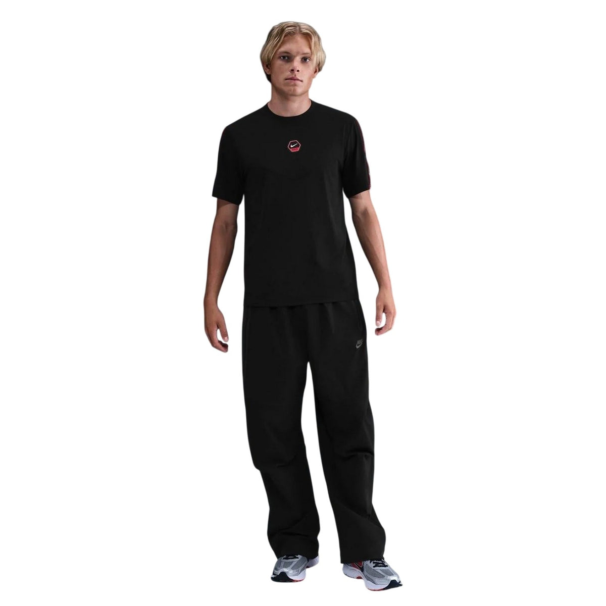 Black-Red - Pack Shot - Nike Mens City Side Crew Neck T-Shirt