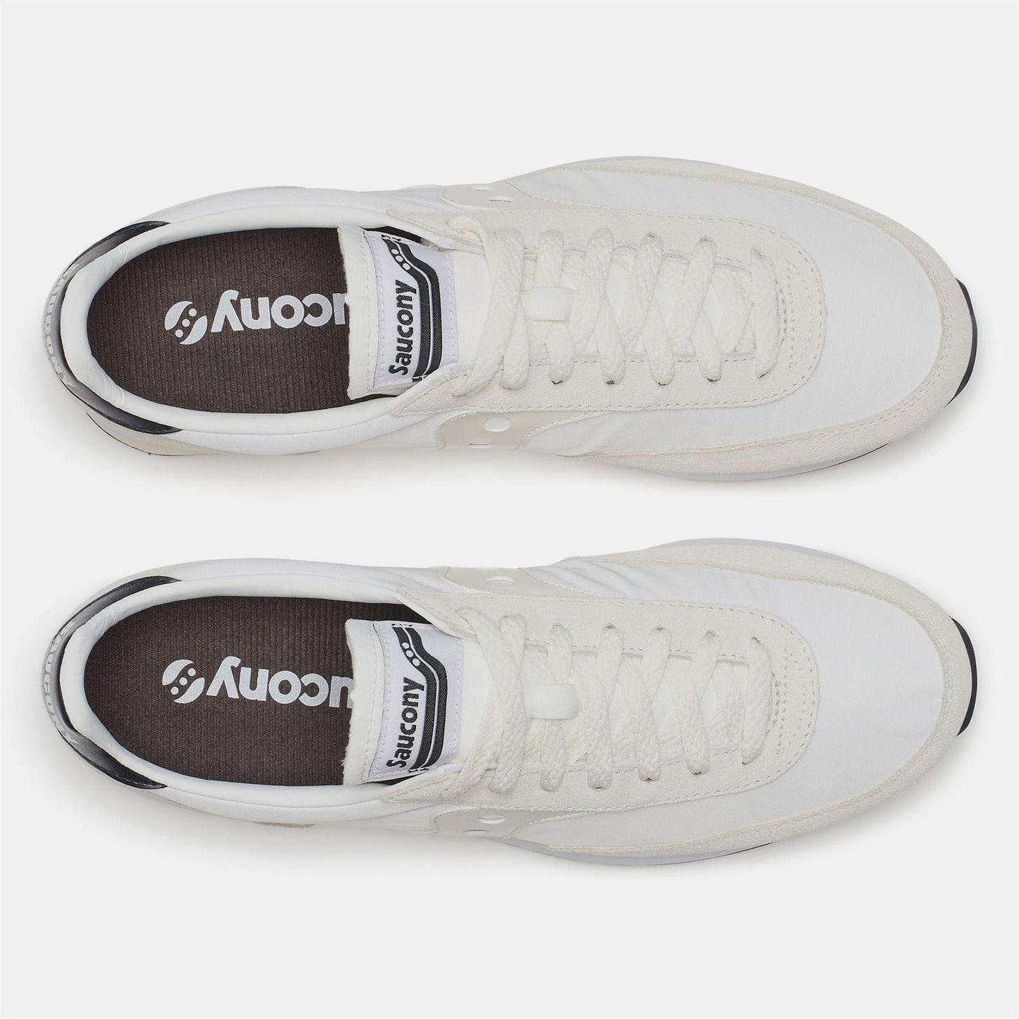 White - Pack Shot - Saucony Unisex Adult Suede Trainers