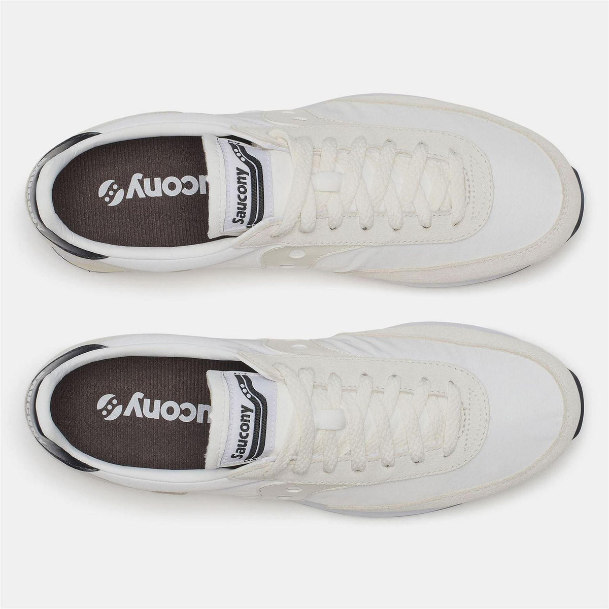 White - Pack Shot - Saucony Unisex Adult Suede Trainers