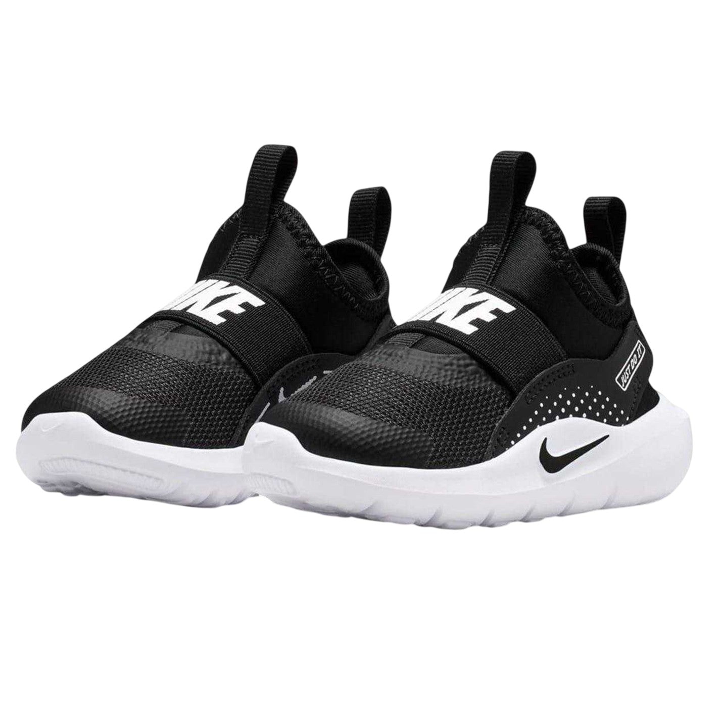 Black-White - Pack Shot - Nike Childrens-Kids Runner 4 Trainers