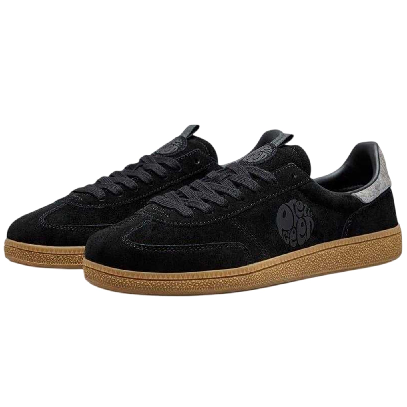 Black-Gum - Lifestyle - Pretty Green Mens Suede Trainers