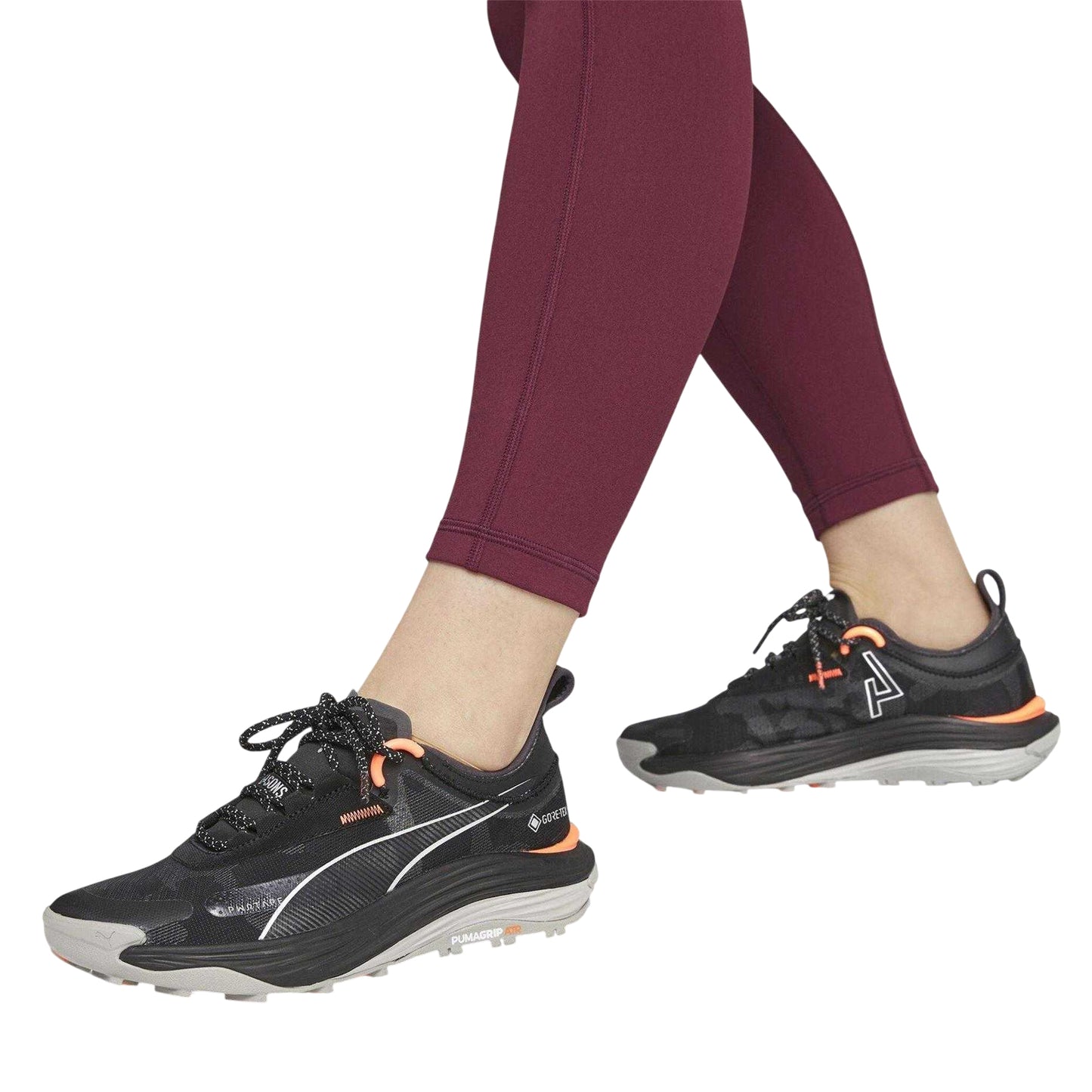 Black - Close up - Puma Womens-Ladies Voyage Nitro 3 GTX Shoes