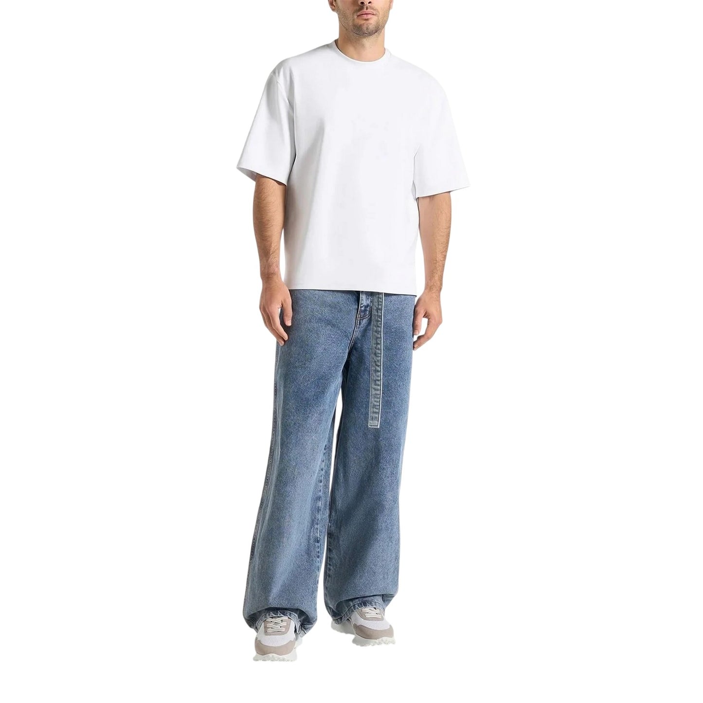 White - Close up - Maniere De Voir Mens Cotton Relaxed Fit T-Shirt