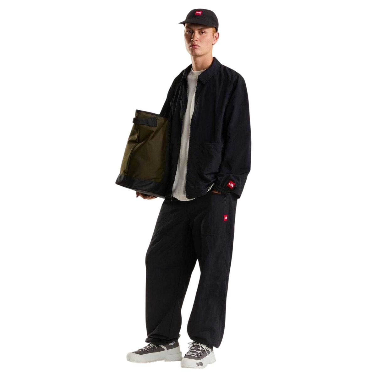 Black - Pack Shot - The North Face Mens Overshirt