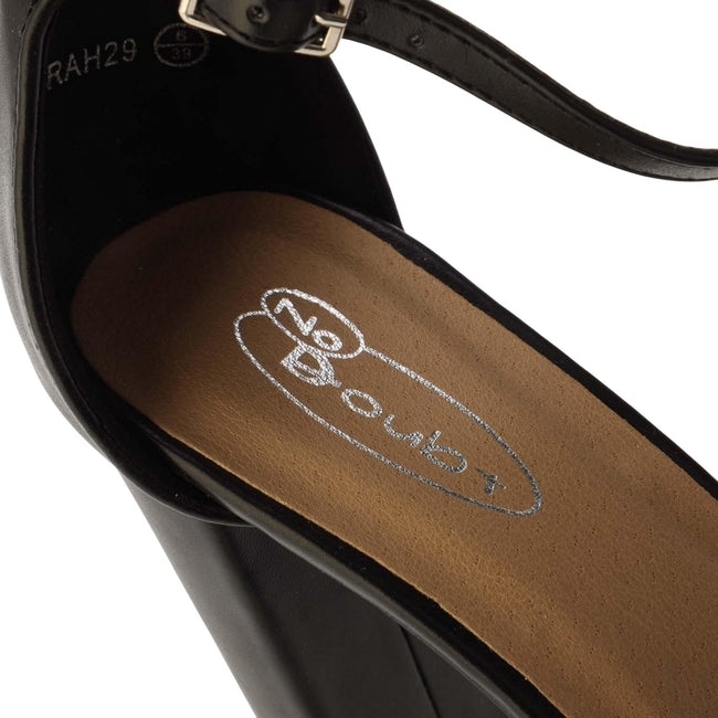 Black - Lifestyle - Where´s That From Womens-Ladies Barely There Strappy Block Heel Sandals