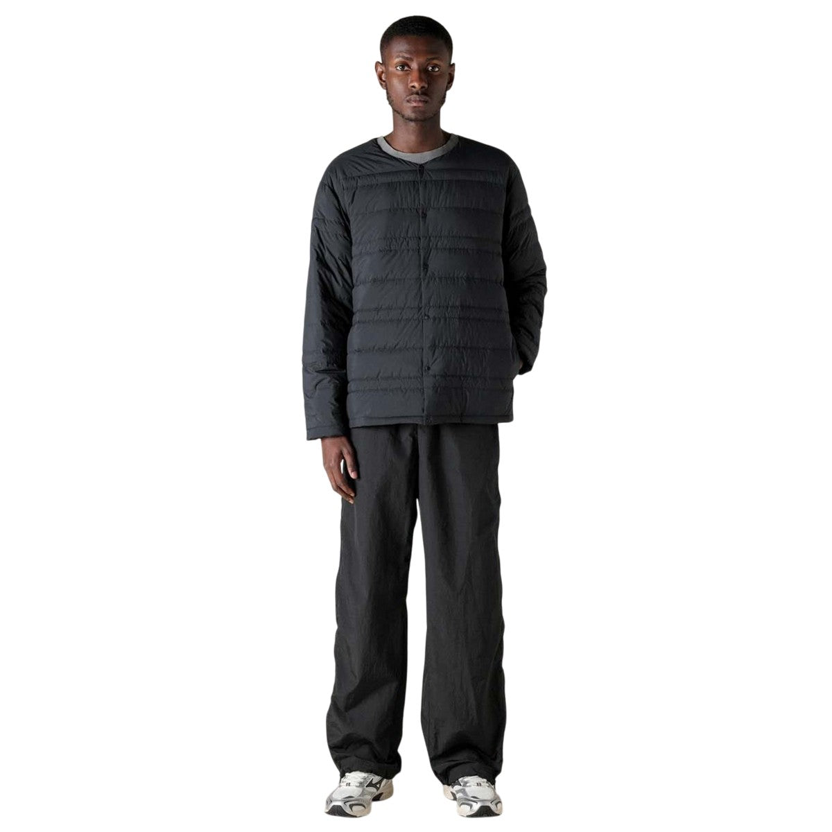 Black - Lifestyle - Mizuno Mens Lightweight Down Jacket