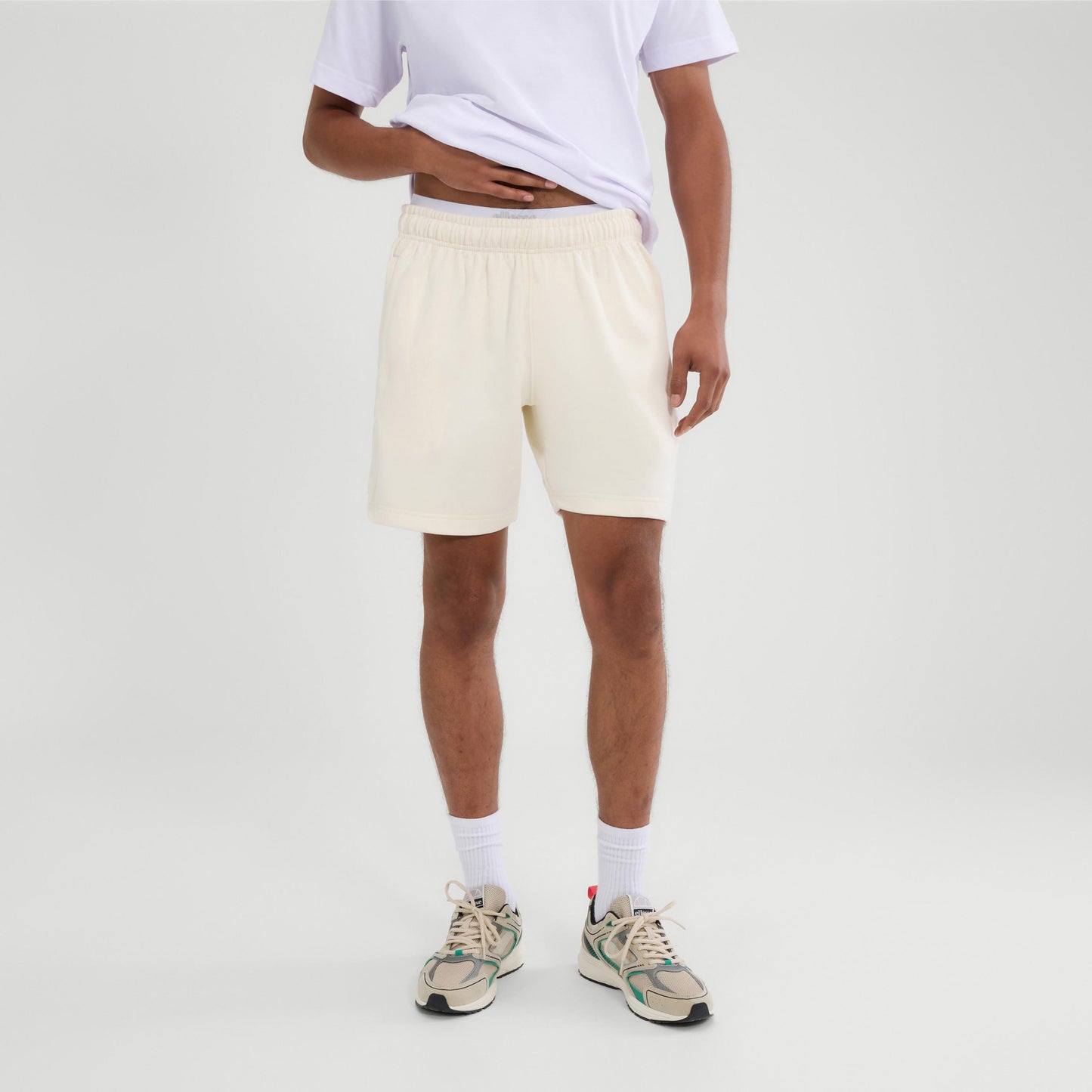 Off White - Close up - Ellesse Mens Zanica Shorts