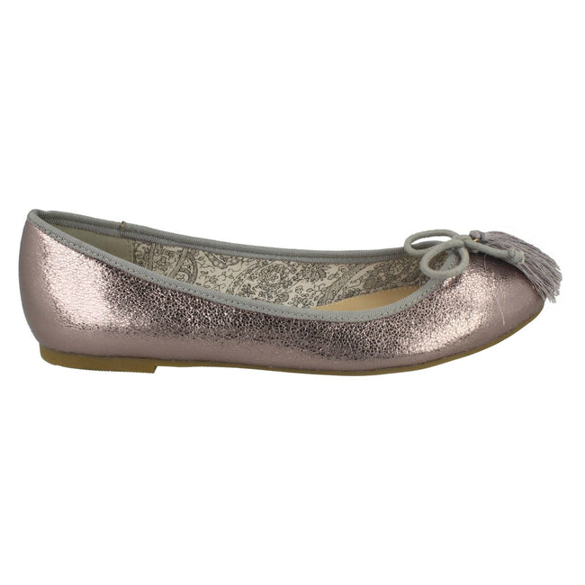 Pewter - Front - Spot On Womens-Ladies Flat Ballerinas With Tassel Bow
