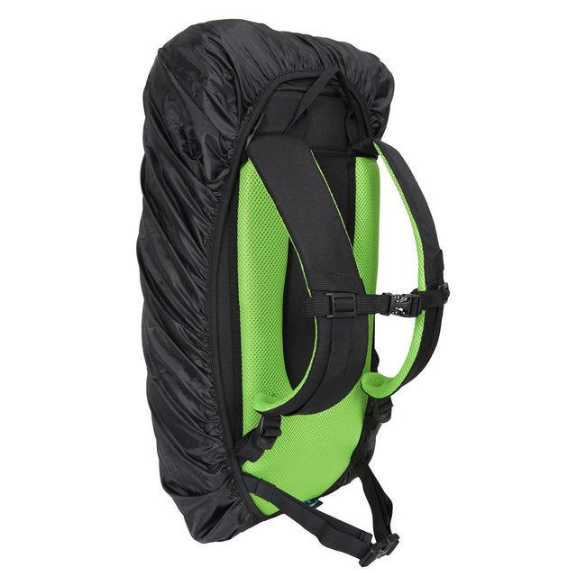 Black - Close up - Mountain Warehouse Ridge 35L Backpack