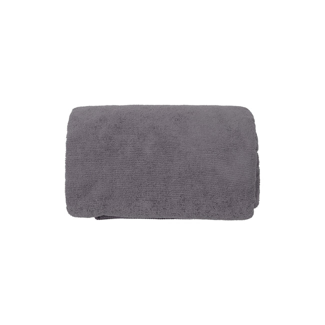 Charcoal - Lifestyle - Mountain Warehouse Giant Micro-Towelling Towel