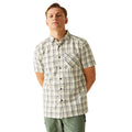 Agave Green-Ash - Lifestyle - Regatta Mens Mindano VIII Patterned Short-Sleeved Shirt
