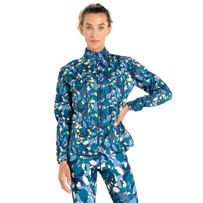 Fortune Green - Lifestyle - Dare 2B Womens-Ladies Resilient II Windshell Abstract Lightweight Jacket