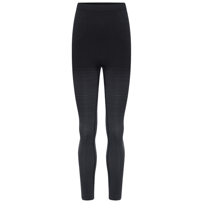 Black - Lifestyle - Dare 2B Childrens-Kids Base Layer Set