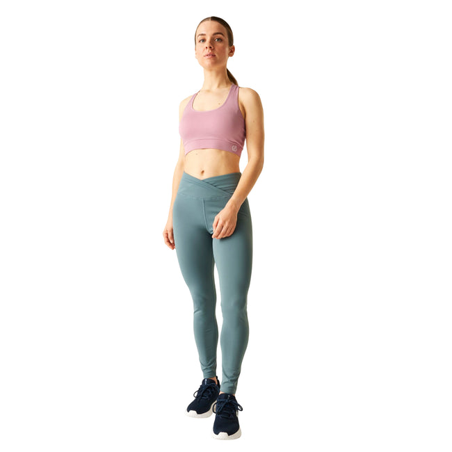 Lilas - Close up - Dare 2B Womens-Ladies Dont Sweat It II Sports Bra