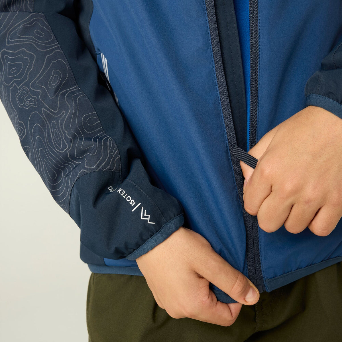 Navy-Aviator Blue - Close up - Regatta Childrens-Kids Illuma Waterproof Reflective Insulated Jacket