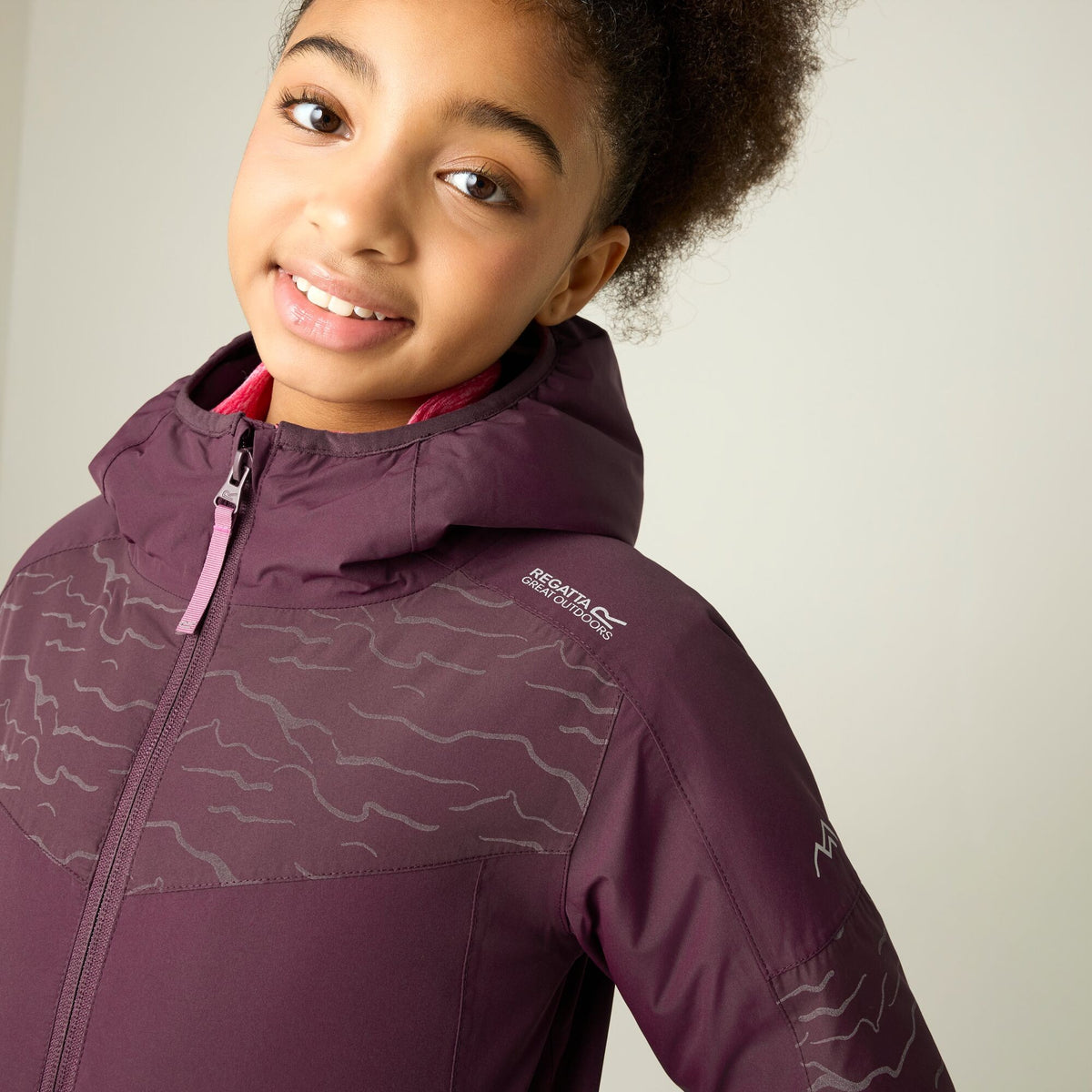 Fig - Close up - Regatta Childrens-Kids Illuma Reflective Waterproof Insulated Jacket