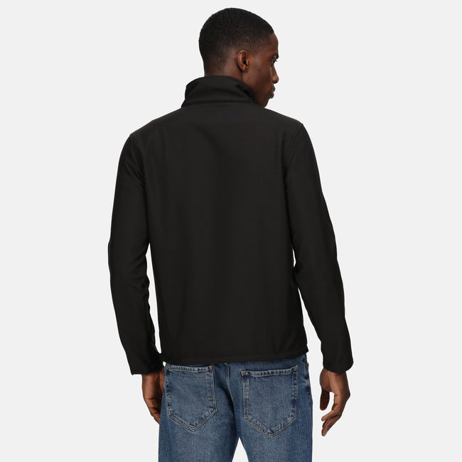 Black - Lifestyle - Regatta Professional Mens Soft Shell Jacket