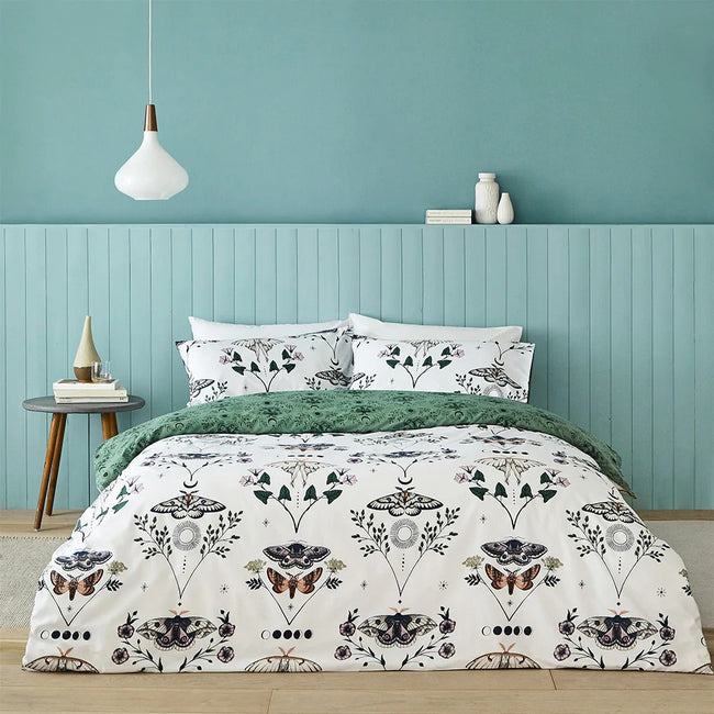 White-Pale Green - Front - Furn Chrysirida Duvet Cover Set