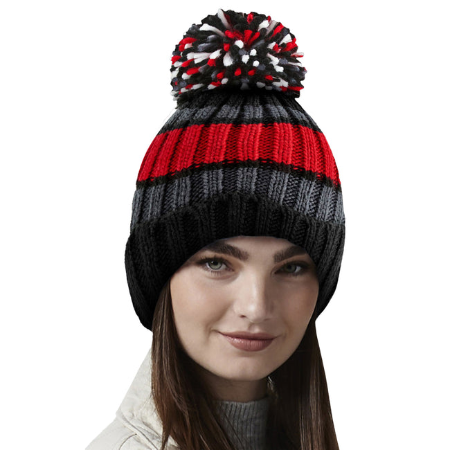Black-Cherry-Charcoal - Lifestyle - Beechfield Unisex Adult Hygge Striped Beanie