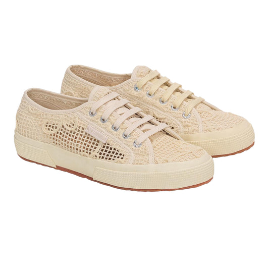 Beige Raw-Off White - Front - Superga Womens-Ladies 2750 Flower Crochet Trainers