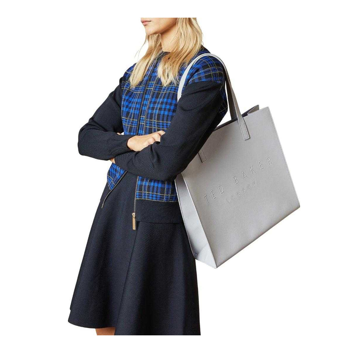 Light Grey - Lifestyle - Ted Baker Crosshatch Logo Tote Bag