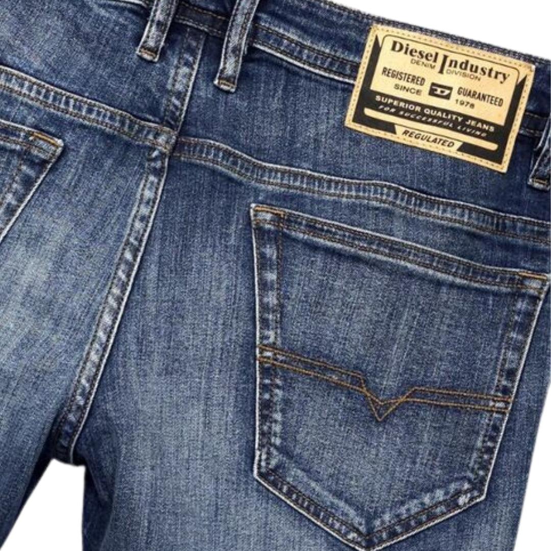 Dark Blue - Close up - Diesel Mens Thommer-R Jeans