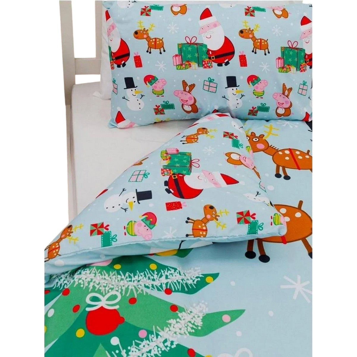 Blue-Red - Pack Shot - Peppa Pig Santa Reversible Duvet Set