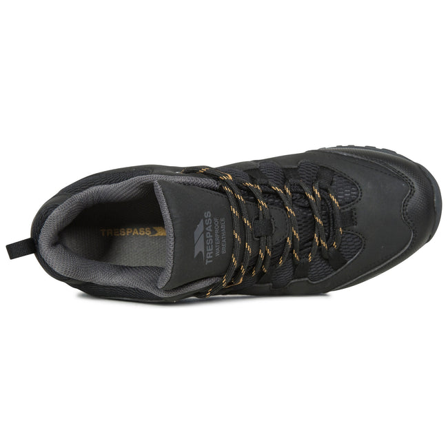 Black - Pack Shot - Trespass Mens Finley Low Cut Hiking Shoes