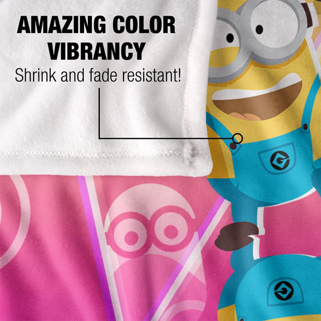 White - Lifestyle - Minions Rave Blanket