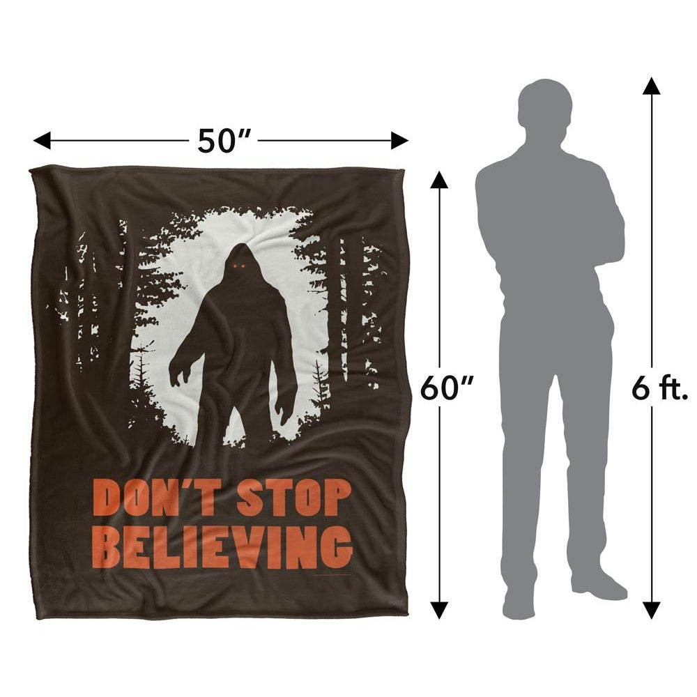 Black-White-Red - Lifestyle - Ephemera Don´t Stop Believing Silky Bigfoot Supersoft Blanket
