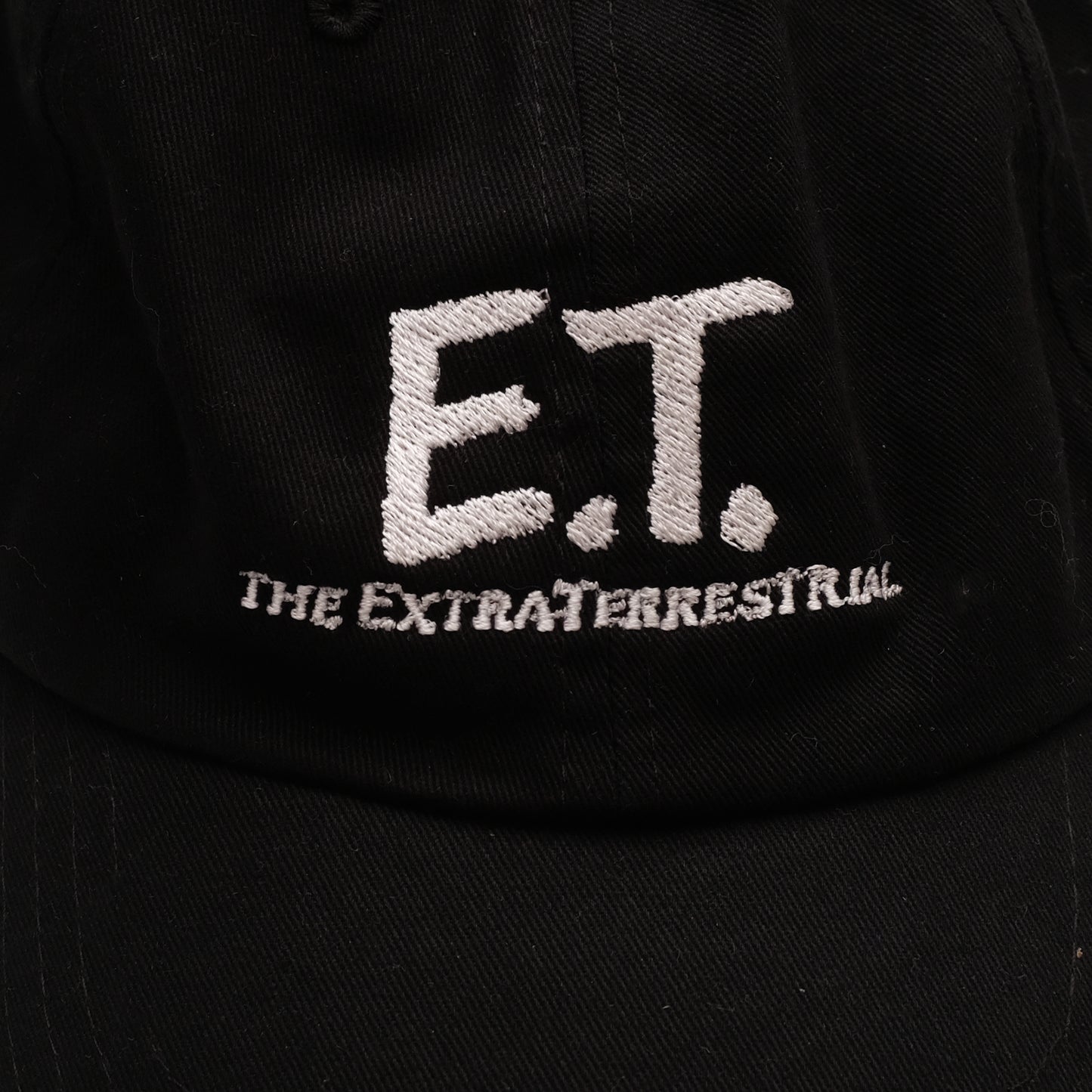 Black - Lifestyle - E.T Mens Retro Beanie