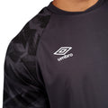 Carbon-Black - Pack Shot - Umbro Childrens-Kids Atlas Jersey