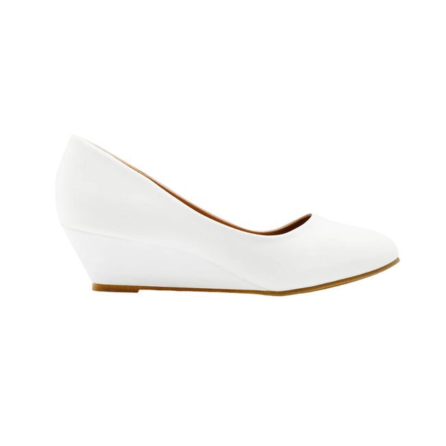White - Front - Where´s That From Womens-Ladies Kieran Low Wedge Court Shoes