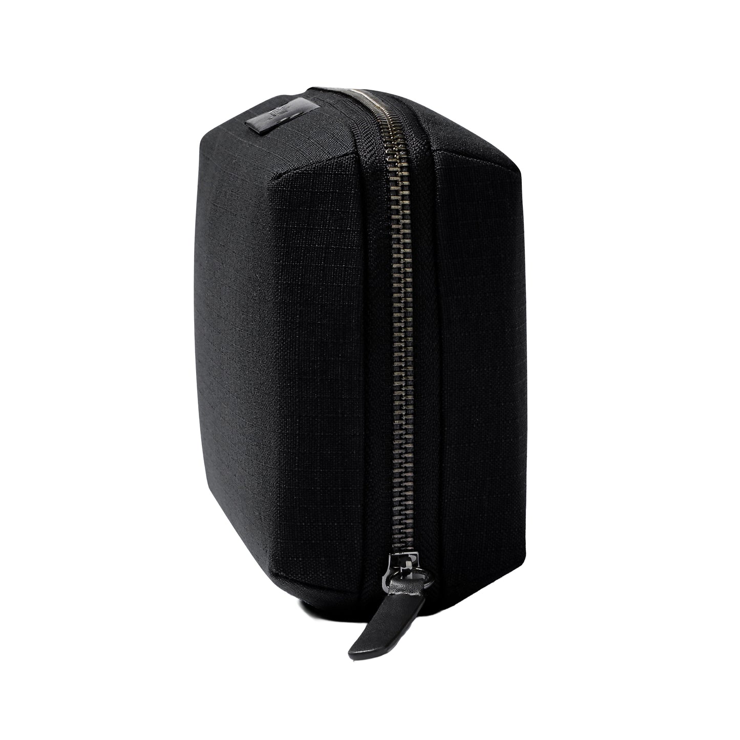 Black - Lifestyle - Bellroy Tech Organiser