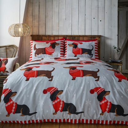 Front - Rapport Home Through The Snow Dachshund Christmas Duvet Cover Set