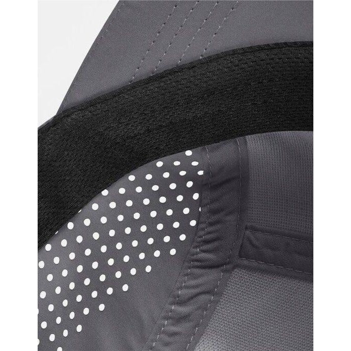 Graphite - Lifestyle - Beechfield Technical Cap