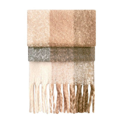 Front - Beechfield Unisex Adult Checked Fluffy Winter Scarf
