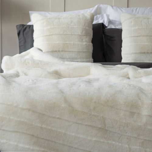 Front - Belledorm Alaska Faux Fur Filled Cushion