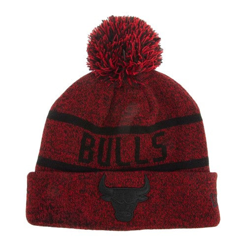 Front - New Era Jake Chicago Bulls Knitted Bobble Beanie
