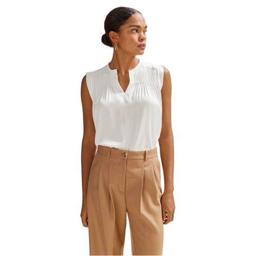Front - Boss Womens/Ladies Pintuck Notch Neck Regular Blouse