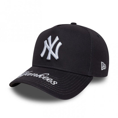 Front - New Era New York Yankees Embroidered Baseball Cap